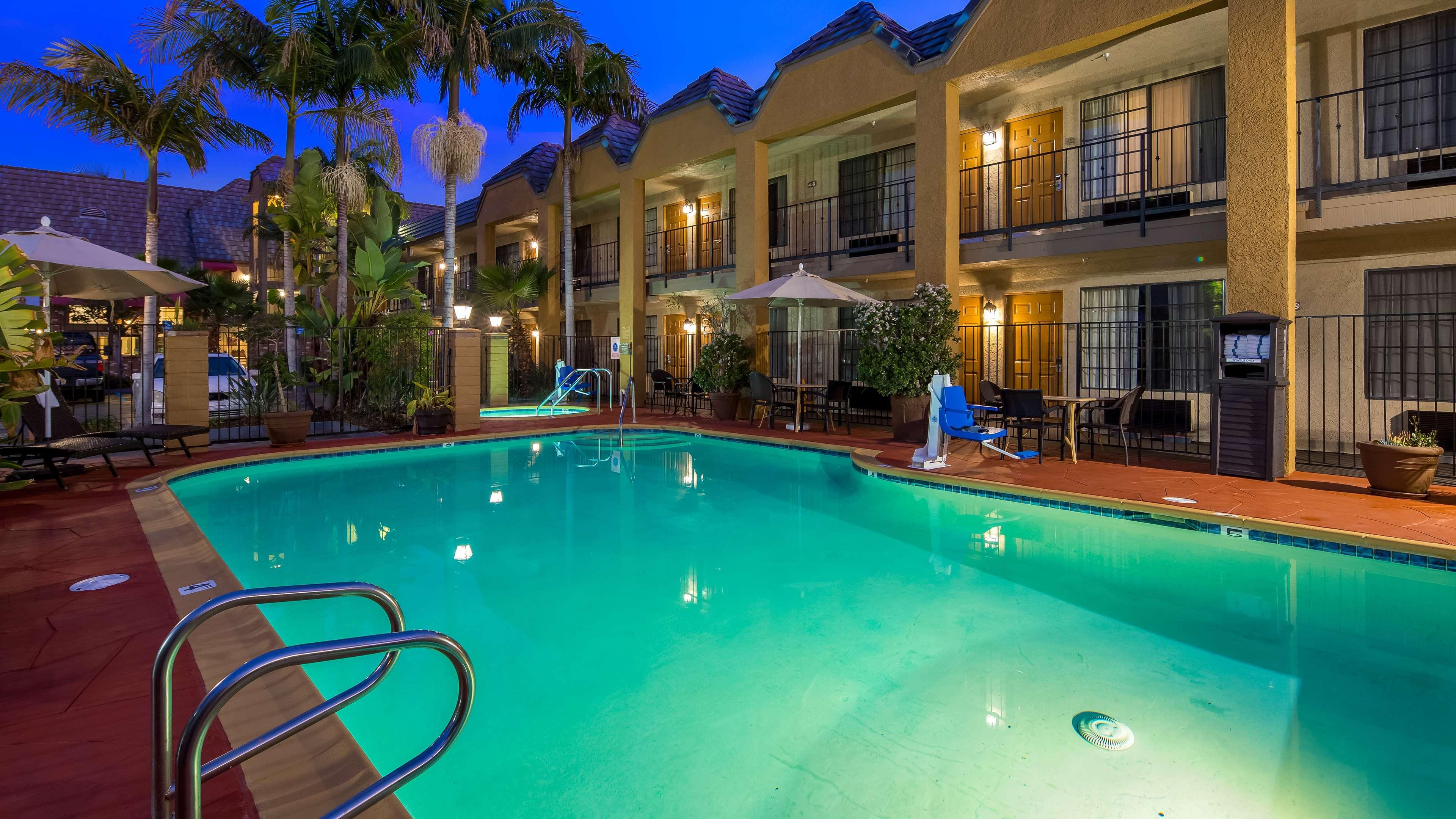 Best Western Palm Garden Inn Westminster Extérieur photo
